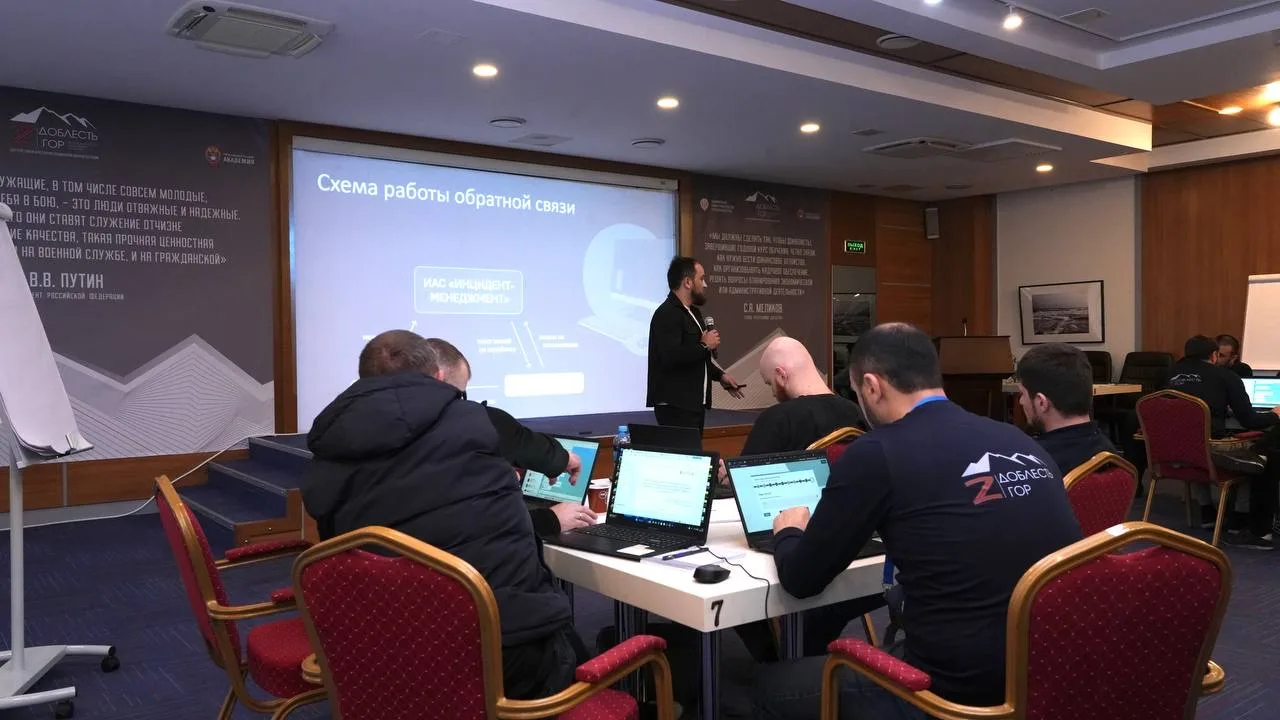 Исрафил Исрафилов подчеркнул, что ЦУР всегда готов оказать методологическую и техническую поддержку будущим управленцам республики