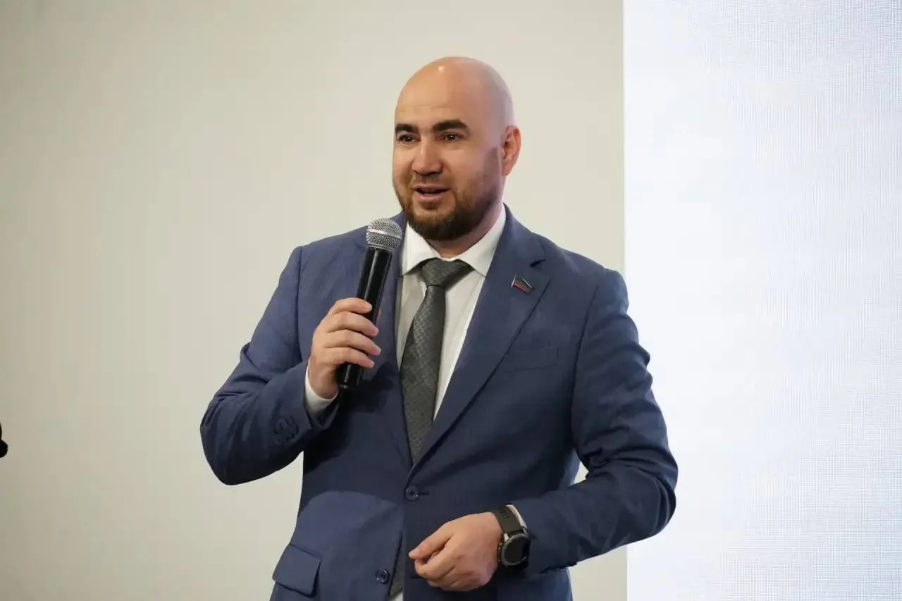 Участники программы «Доблесть гор» Абдулла Магомедов и Ахмед Магомедов приняли участие в X Слете юнармейцев Дагестана